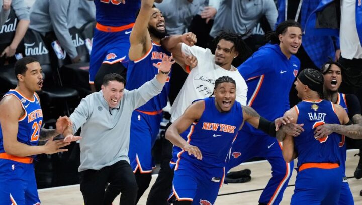 Knicks viram de novo, batem Spurs por 94 a 90 e conquistam o título da NBA após 53 anos