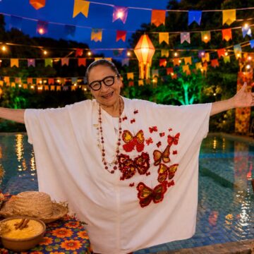 Licia Fabio celebra aniversário em clima de São João com festa em Salvador