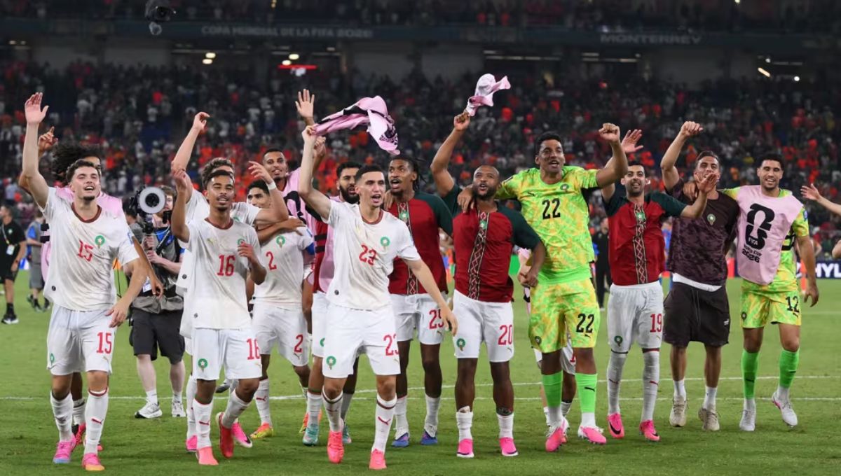 Marrocos elimina Holanda nos pênaltis e pega o Canadá nas oitavas da Copa