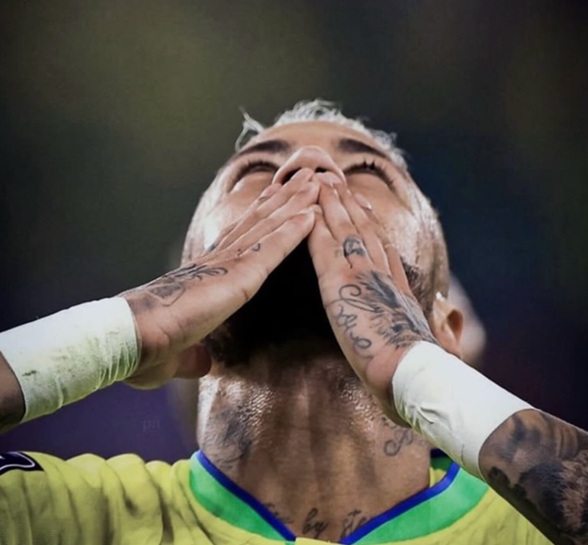 Antes de estreia do Brasil, Neymar faz reflexão sobre Copa e recebe apoio nas redes