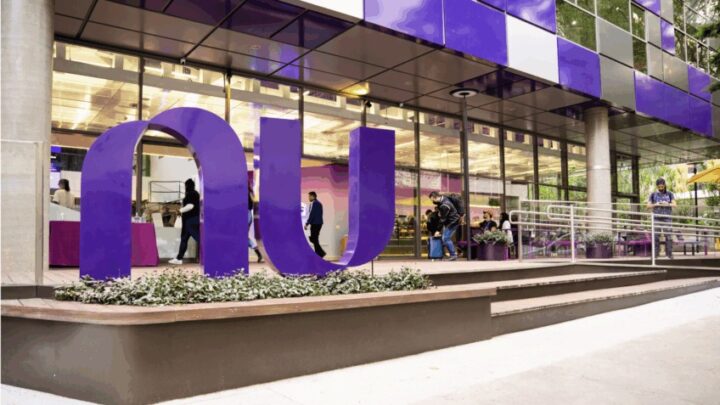Nubank nega encerramento após clientes receberem notificação falsa sobre liquidação da instituição