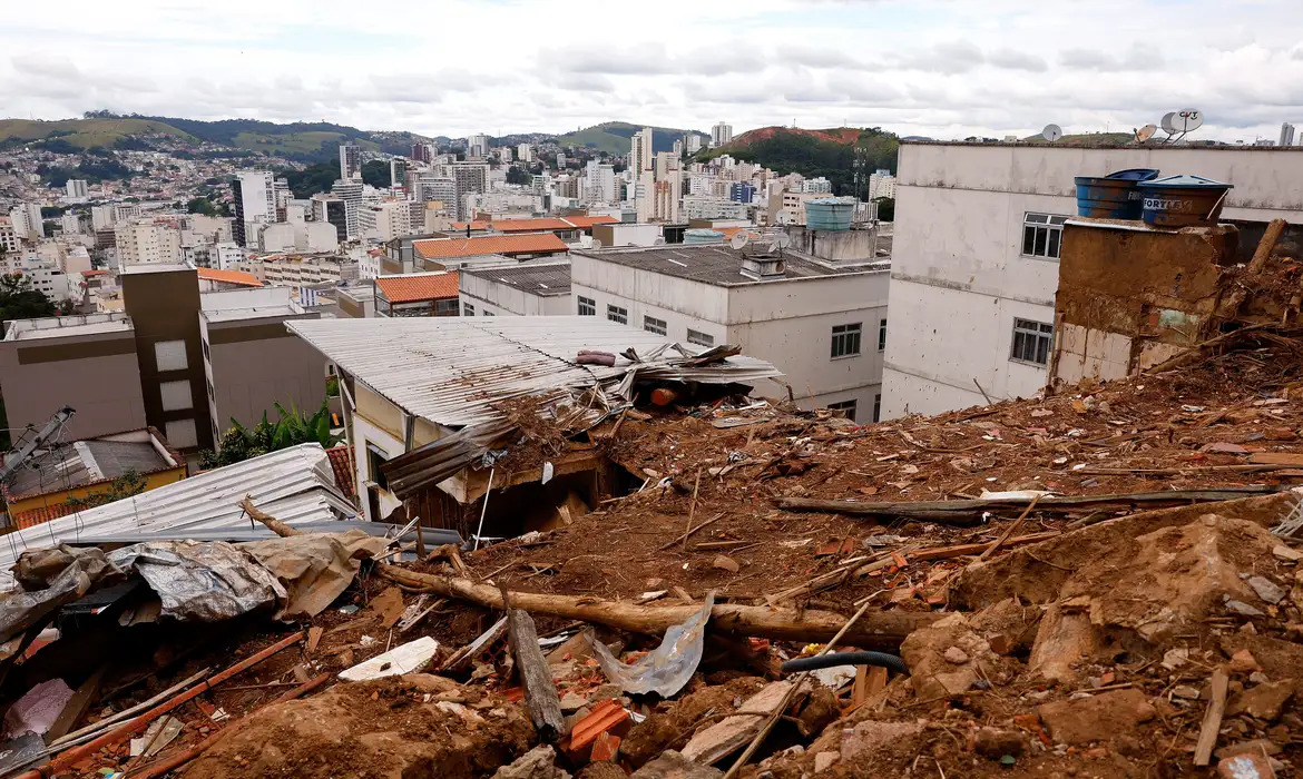 Governo cria força-tarefa para enfrentar impactos do Super El Niño no Brasil