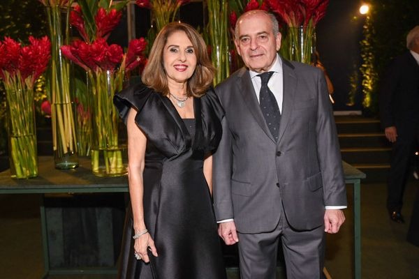 Rosário Magalhães celebra aniversário nesta segunda-feira