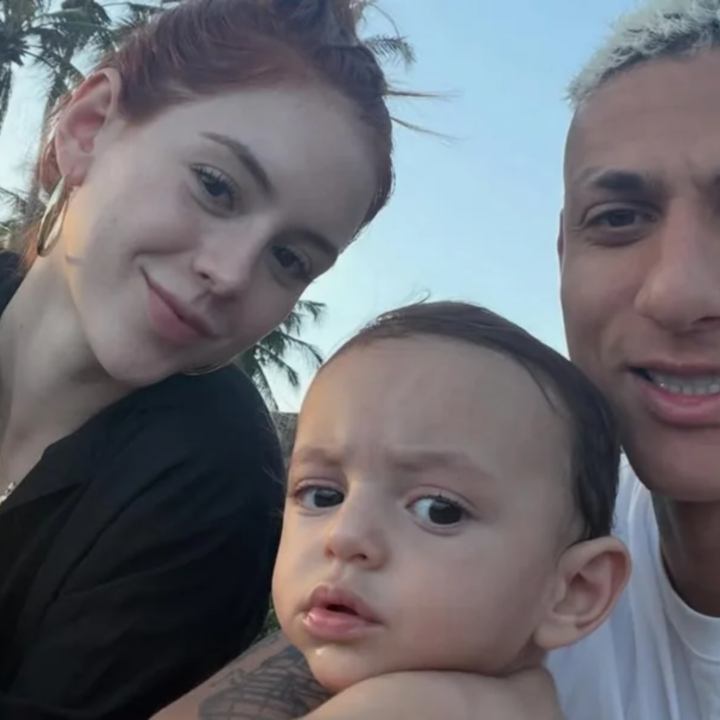 Richarlison reage a críticas sobre nome do filho e afirma: “Não vai precisar trabalhar”
