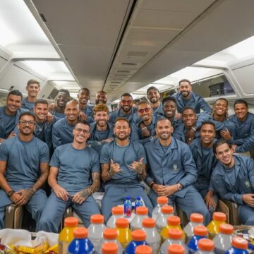 Seleção Brasileira embarca para a Copa do Mundo de 2026; veja vídeo