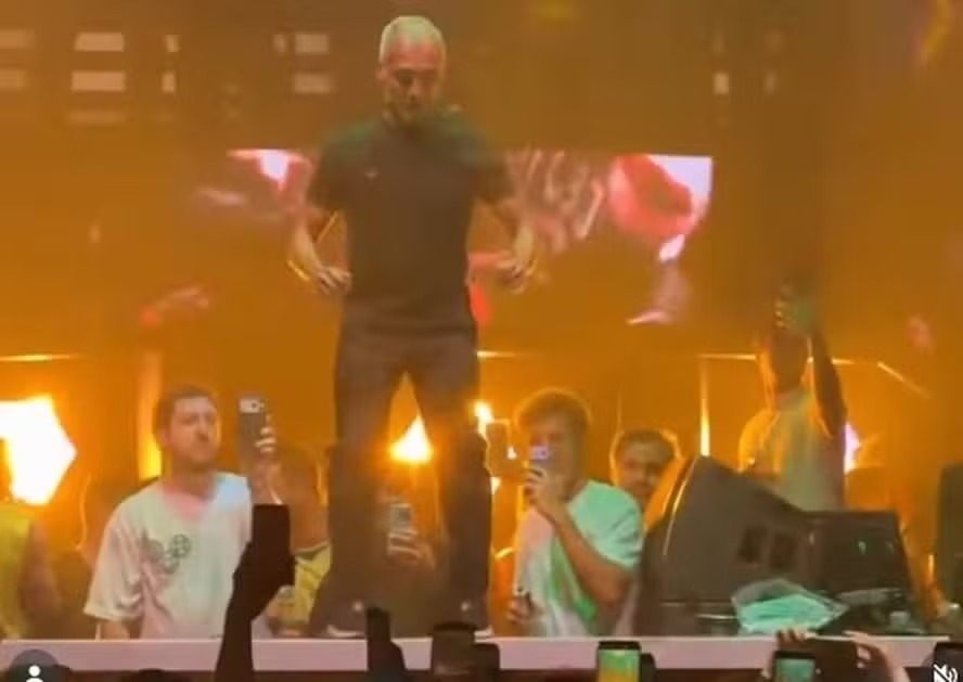 Vídeo de Romário em festa em Miami viraliza após vitória do Brasil na Copa do Mundo