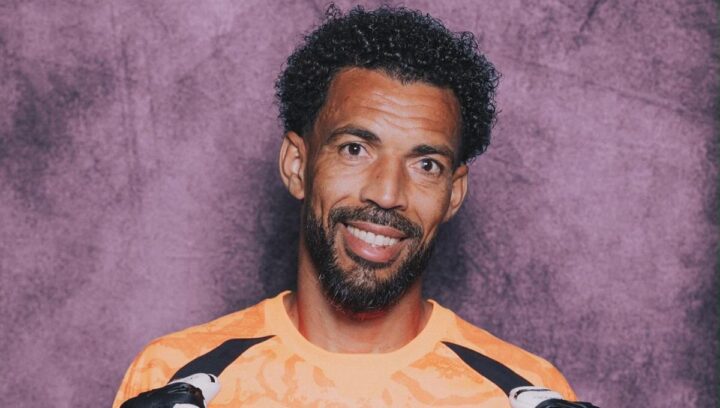 Goleiro Vozinha ganha mais de 1 milhão de seguidores no Instagram após jogo histórico contra Espanha