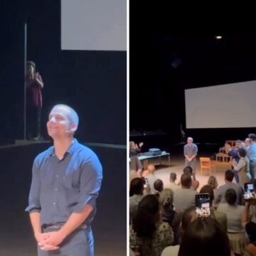 Wagner Moura ganha surpresa de aniversário no palco durante turnê na Europa; veja vídeo