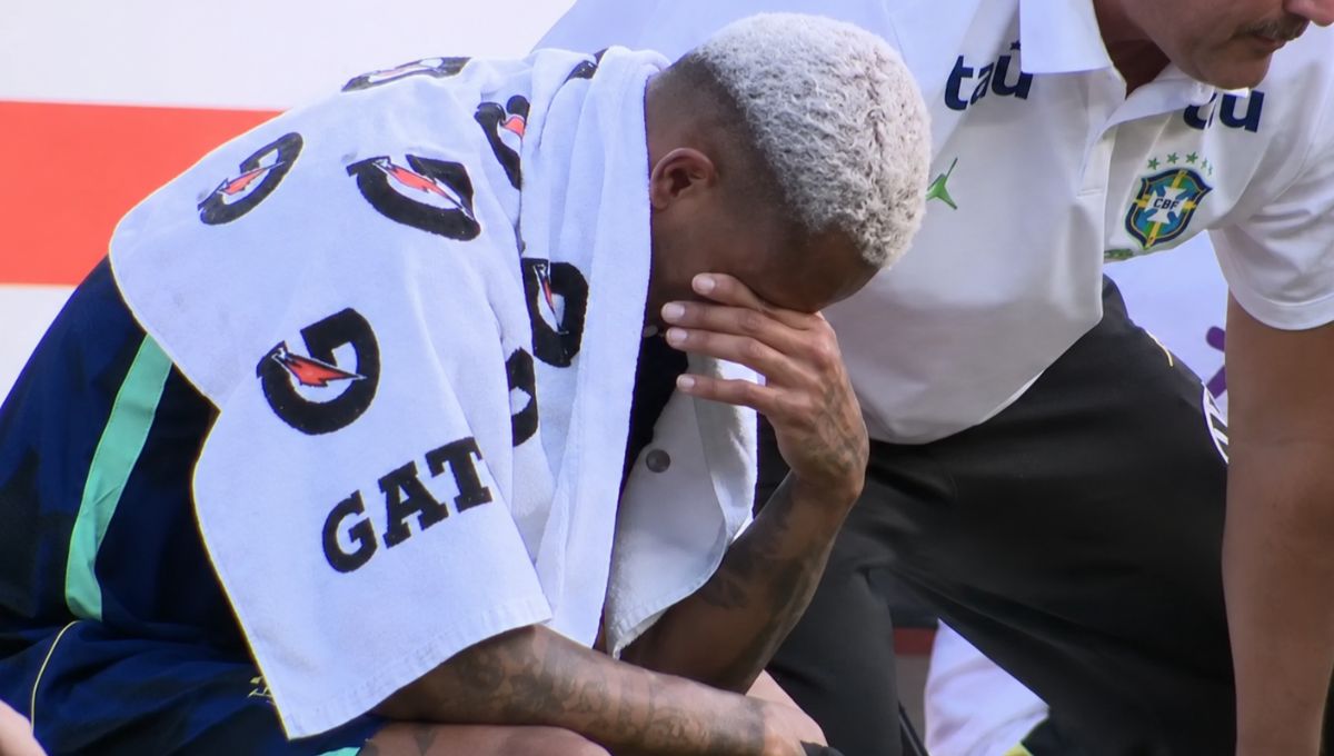 Wesley é cortado da seleção brasileira e Éderson é chamado para a Copa
