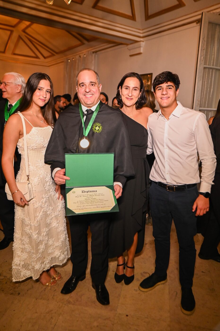 Nina, Manoel Sarno, Lilian Medeiros e Artur Sarno