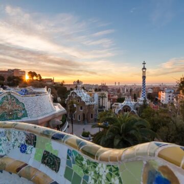 Barcelona quer frear turismo em massa e anuncia meta de “nem mais um turista”