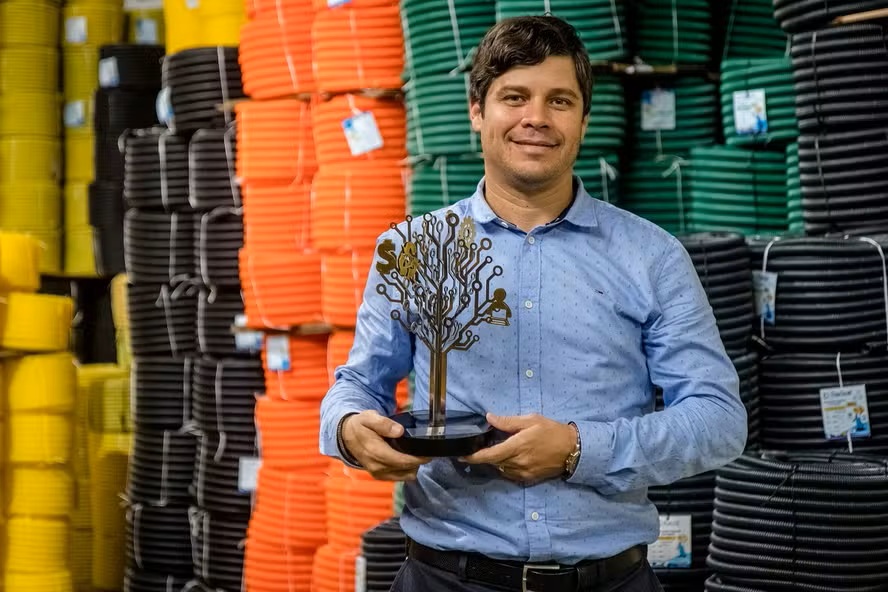 Após perder contrato, indústria da Bahia aposta em reciclagem e fatura R$ 1,8 milhão