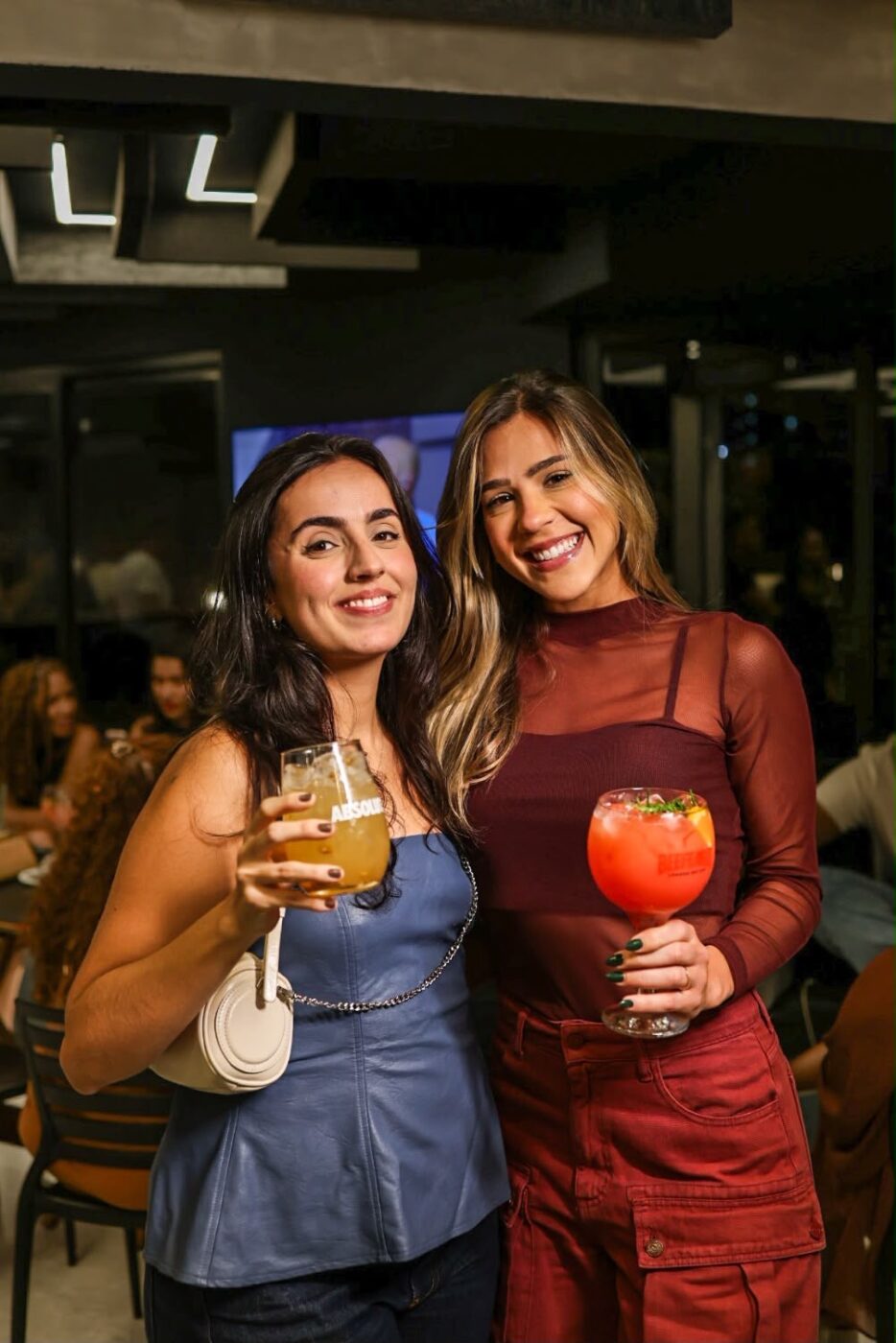 Yasmin Valladares e Paula Tripodi
