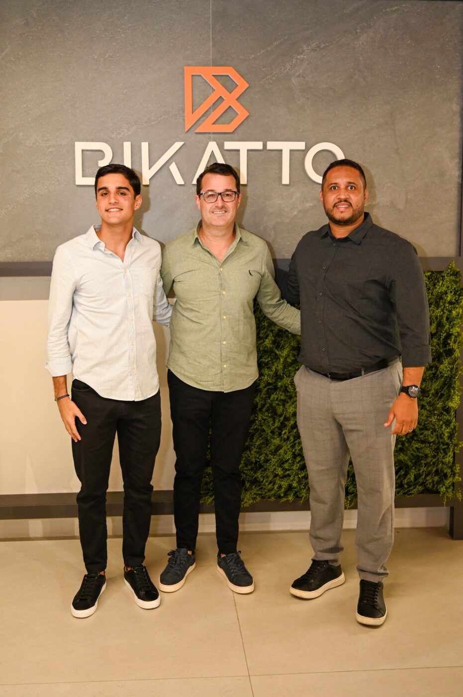Vinicius, Deivit de Brida e Carlos Araújo