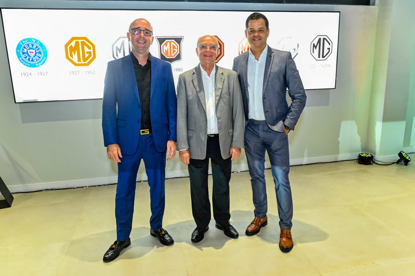 Daniel Sampaio, Antônio Jorge 
e Andersson Tolentino