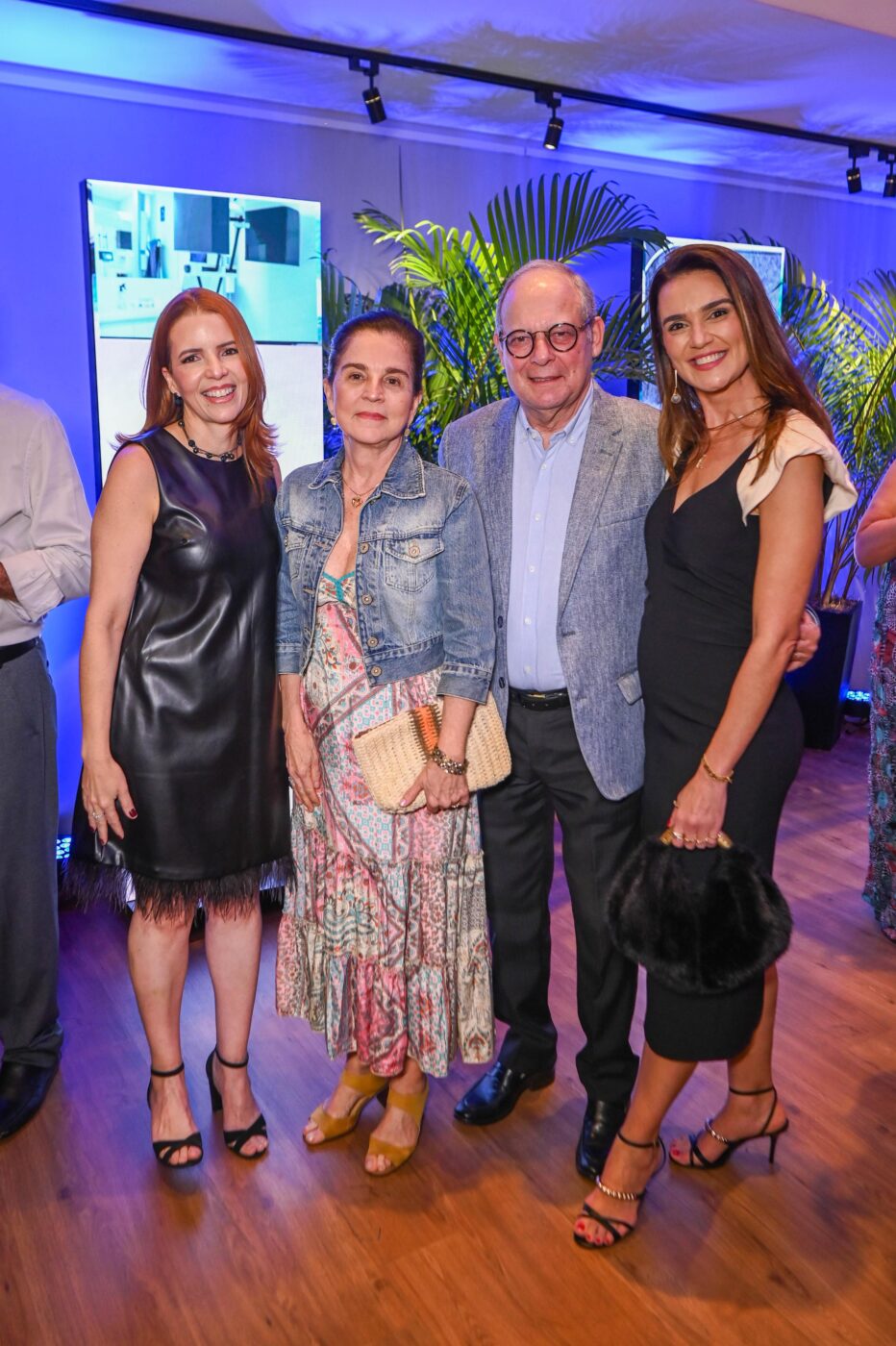 Crusoé Rebello, Telma Martins de Araújo, Paulo Flores e Juliana Gonzalez