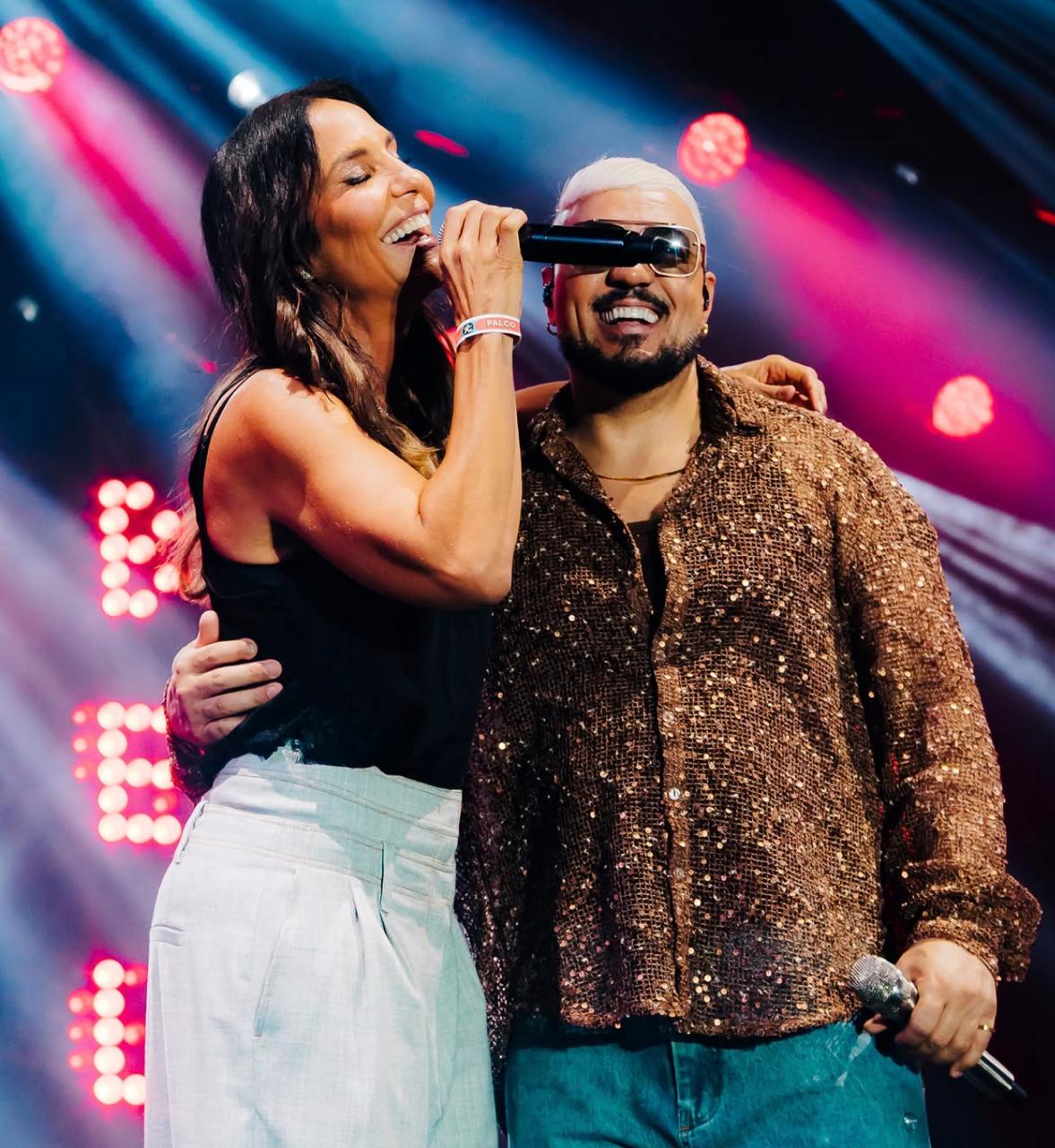Ivete Sangalo faz participação surpresa em show de Belo em São Paulo; veja vídeo