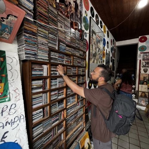 Onde comprar discos de vinil em Salvador: 10 lugares para garimpar raridades