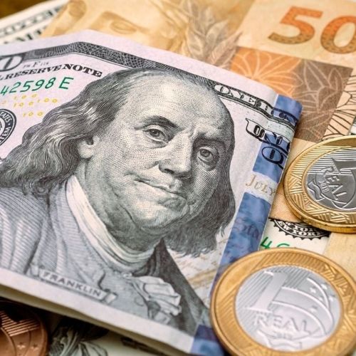 Gastos de brasileiros no exterior batem recorde e ultrapassam US$ 12,6 bilhões no primeiro semestre