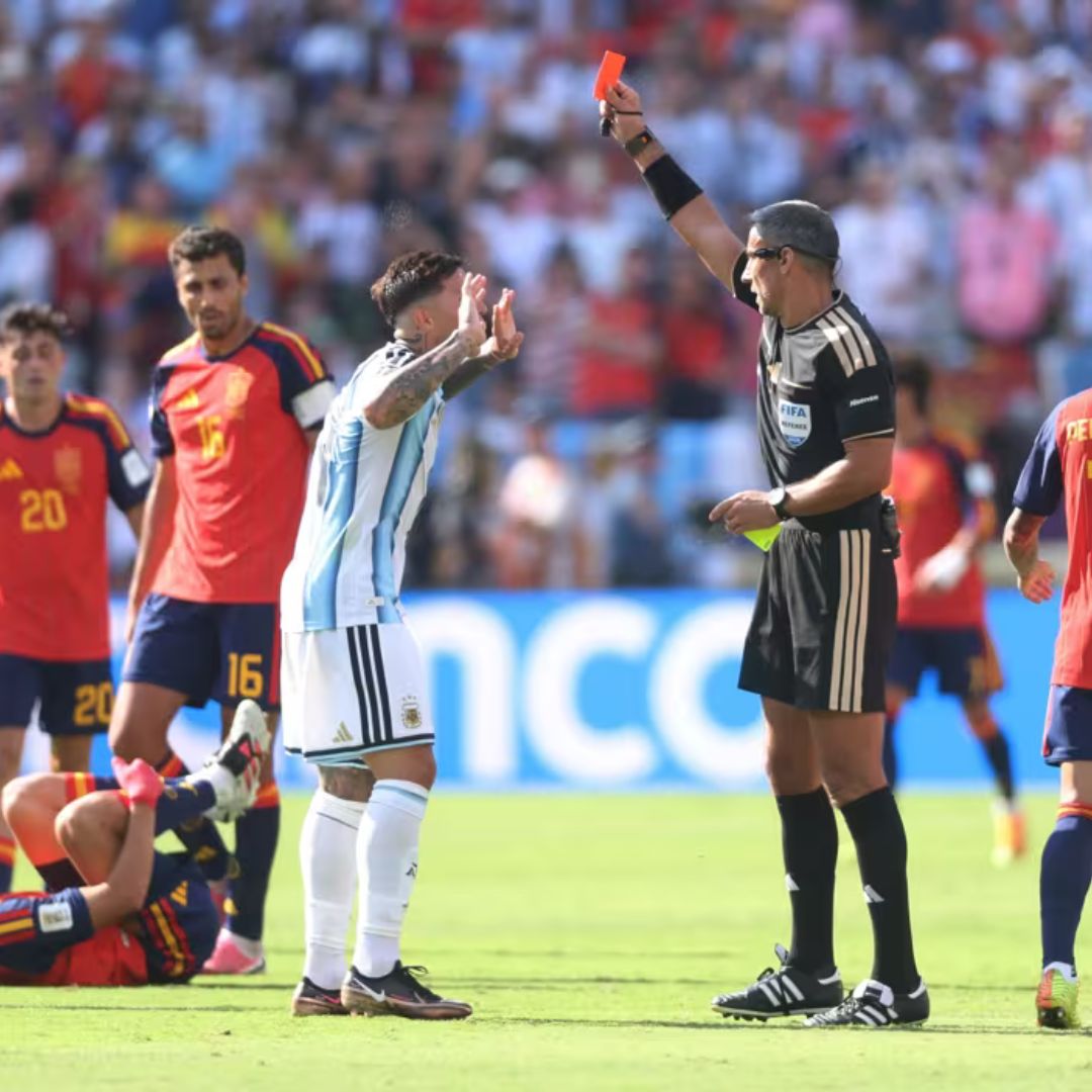 Fifa abre investigação após briga envolvendo jogadores da Argentina na final da Copa do Mundo