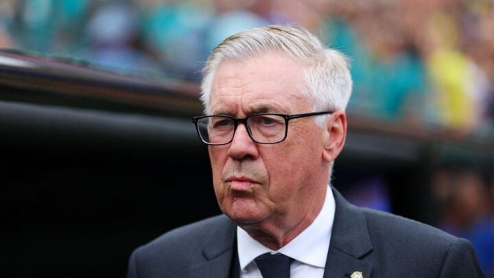 Ancelotti lamenta eliminação e já projeta novo ciclo: “Não é o fim”