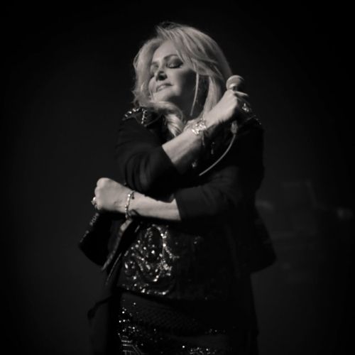 Quem foi Bonnie Tyler? Relembre a carreira e os maiores sucessos da voz de ‘Total Eclipse of the Heart’