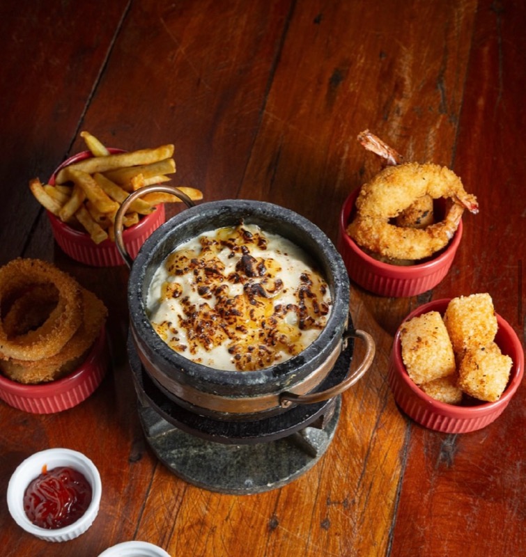 Frente fria em Salvador: 3 lugares para comer fondue e aproveitar o clima mais ameno
