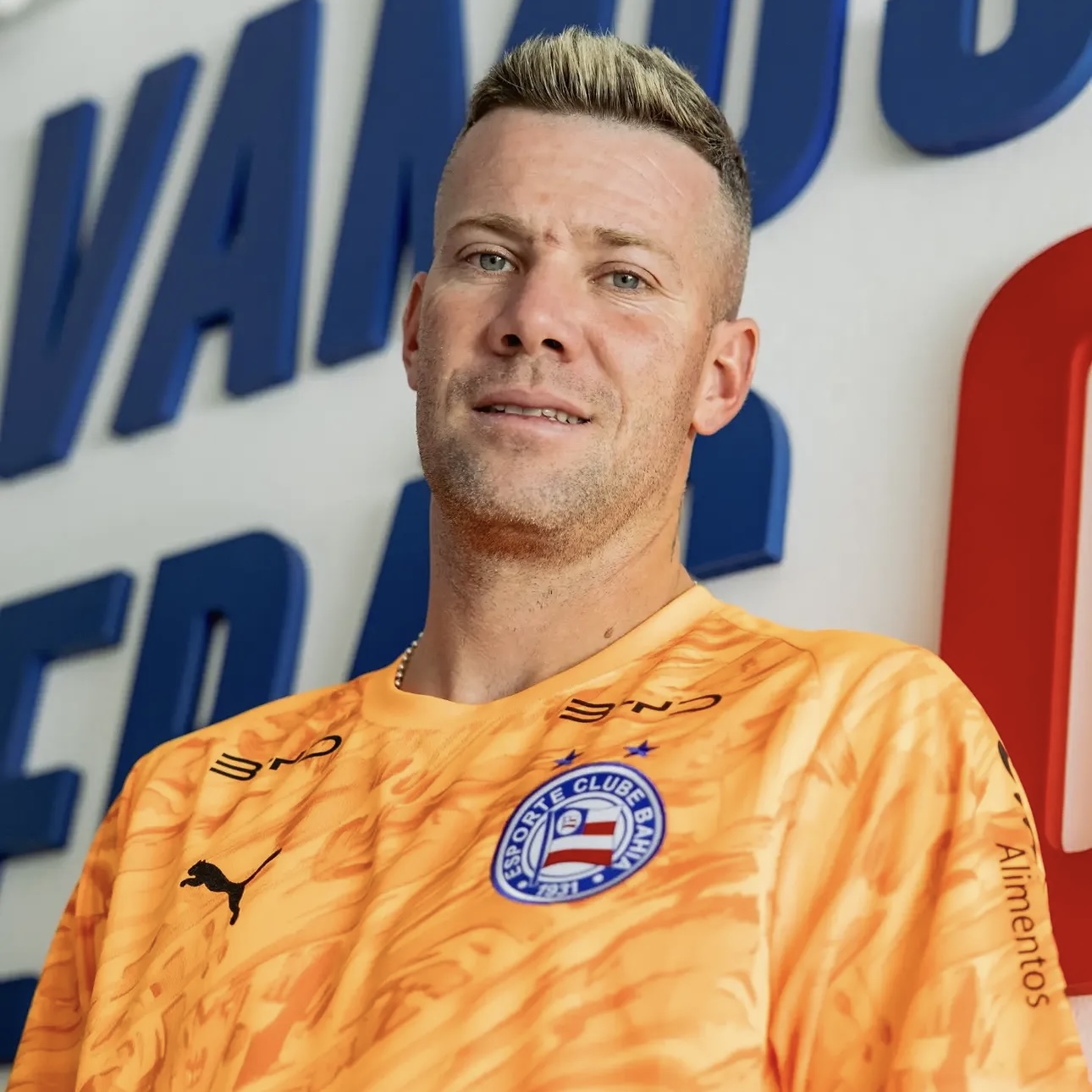 Bahia oficializa contratação do goleiro argentino Guido Herrera