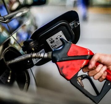 Nova mistura de 32% de etanol na gasolina entra em vigor neste sábado (1º); veja impactos nos motores