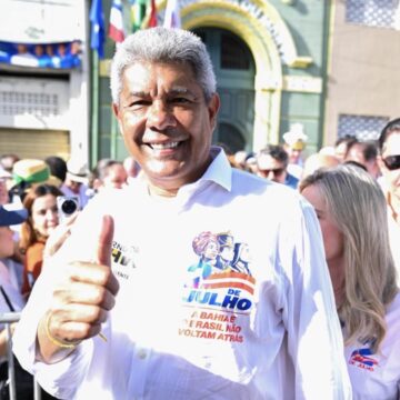 Jerônimo Rodrigues destaca memória, resistência e soberania durante celebração do 2 de Julho