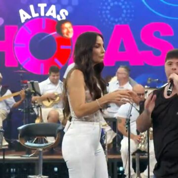 Ivete Sangalo divide palco com fã com Síndrome de Down e emociona público no Altas Horas