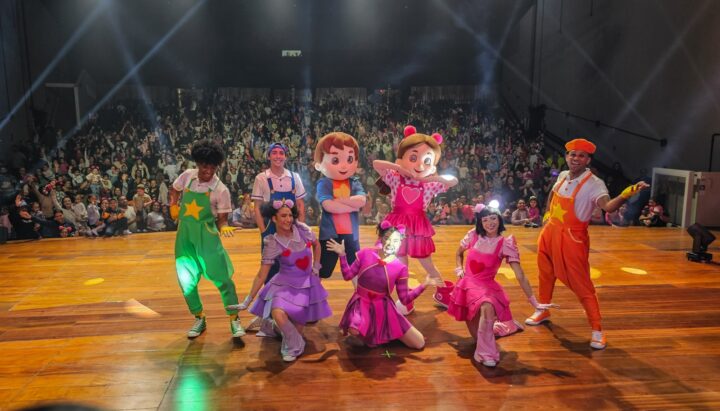 Peça infantil Maria Clara & JP ganha sessão extra após alta temanda; veja datas