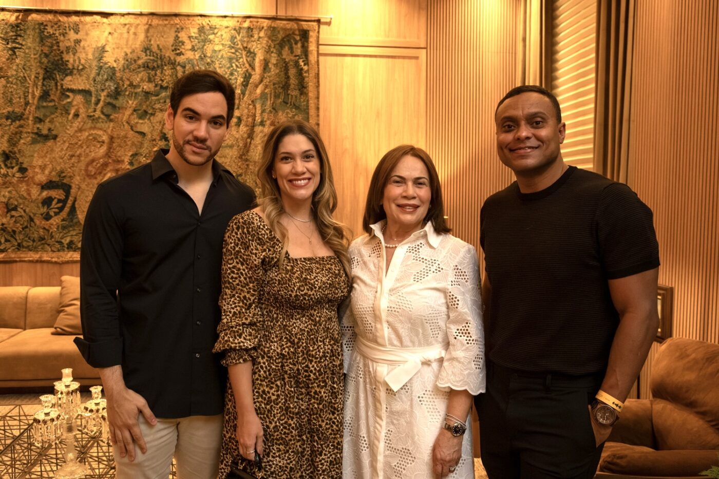 Caio, Maria Paula Galvão, Zilda Rodrigues e Murilo Alves