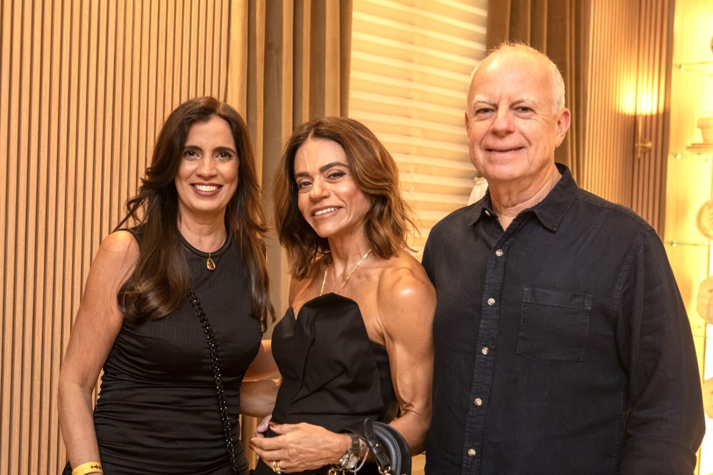 Fernanda Bahia, Roberta e Paulo Coelho