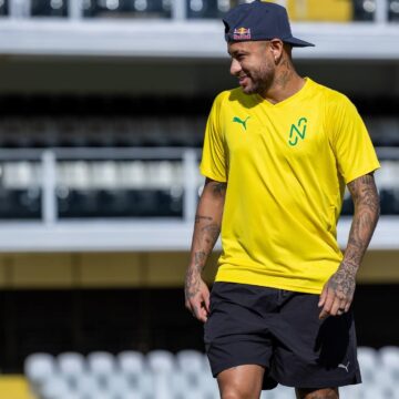 Neymar pode ganhar jogo de despedida após anunciar aposentadoria da Seleção Brasileira