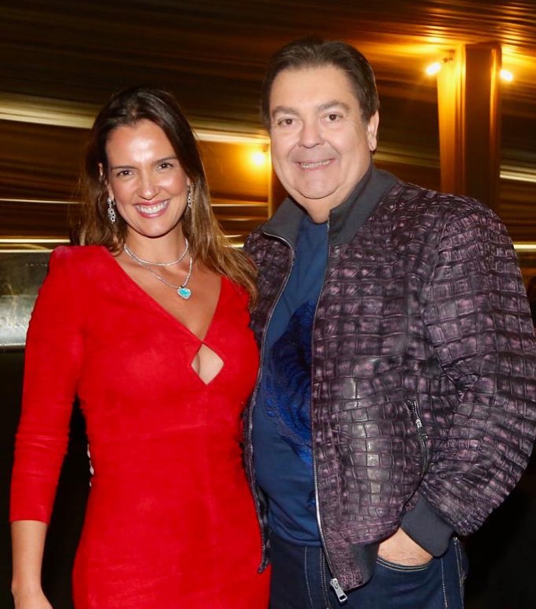 Esposa de Faustão desabafa sobre saúde do apresentador e reforça importância da doação de órgãos