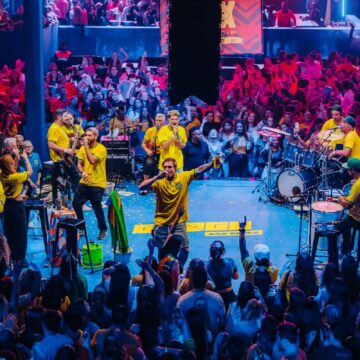 Pagode do Xandó Caraíva chega a Salvador com edição inédita no Pelourinho