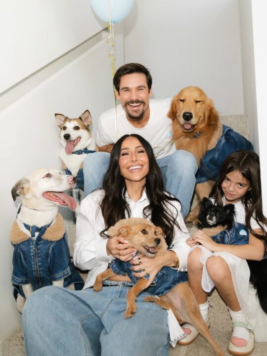 Nicolas Prattes mostra rotina com Sabrina Sato, família e elenco de novela: “Últimos dias por aqui”