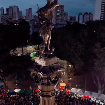 Tradicional Volta da Cabocla emociona público e encerra celebrações do 2 de Julho em Salvador; veja