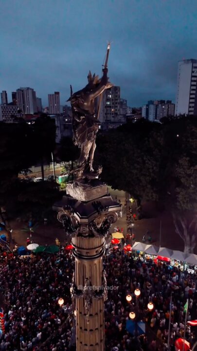 Tradicional Volta da Cabocla emociona público e encerra celebrações do 2 de Julho em Salvador; veja