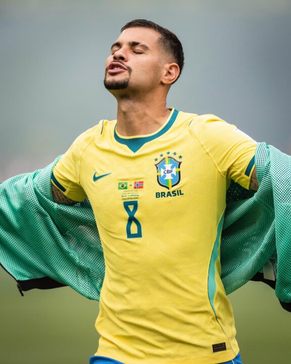 Bruno Guimarães desabafa após pênalti perdido: ‘Pior dor dos meus 28 anos’