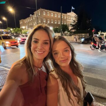 Ticiane Pinheiro viaja para a Grécia com Rafa Justus para comemorar aniversário de 17 anos da filha; veja fotos