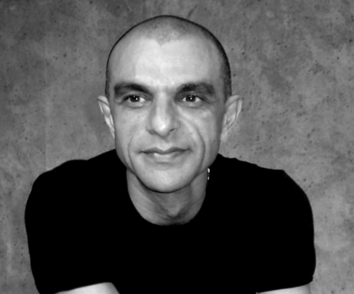 Ator de ‘Caminho das Índias’ e ‘Salve Jorge’ morre aos 69 anos após sofrer parada cardiorrespiratória