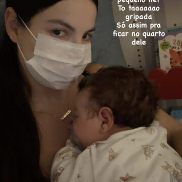 Mãe de três, Sthefany Brito desabafa sobre problema com o filho caçula de um mês