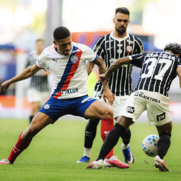 Bahia e Corinthians empatam em jogo movimentado na Arena Fonte Nova
