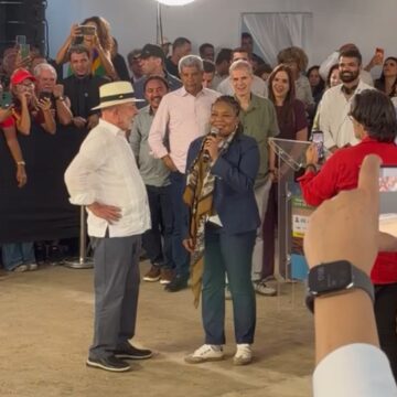 Na Bahia, Margareth Menezes canta samba para Lula: ‘Um hino’; veja vídeo