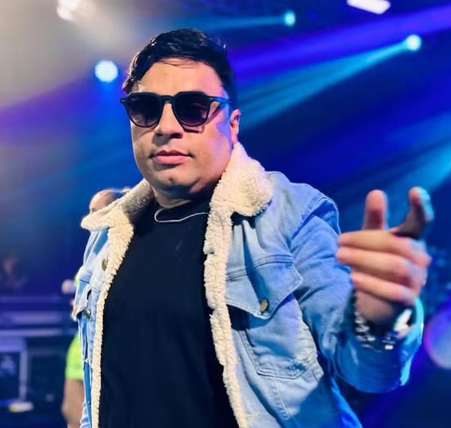 Filho de Neto Araújo sofre acidente a caminho do velório do cantor no RN