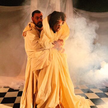 “Macbeth” volta aos palcos de Salvador em montagem com linguagem contemporânea