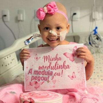 Após tratamento contra câncer, Mayle recebe alta no Martagão Gesteira após sucesso em transplante de medula