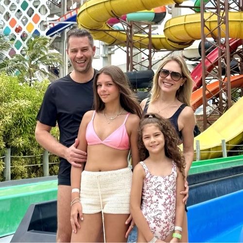 Pedro Leonardo comemora 39 anos em viagem com a família e celebra nova fase da vida